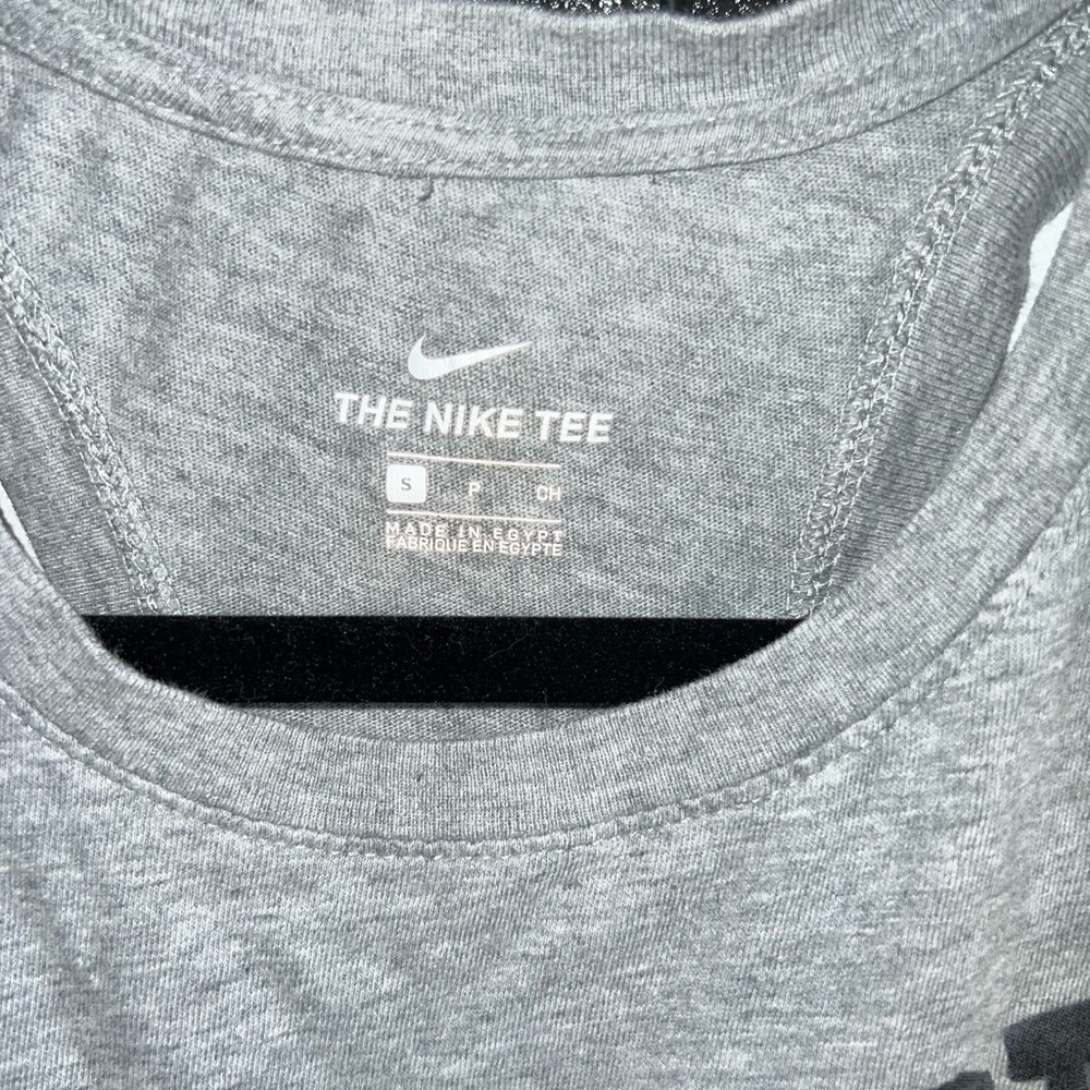 Nike Grey Razorback Tank Size Small - Picture 3 of 4
